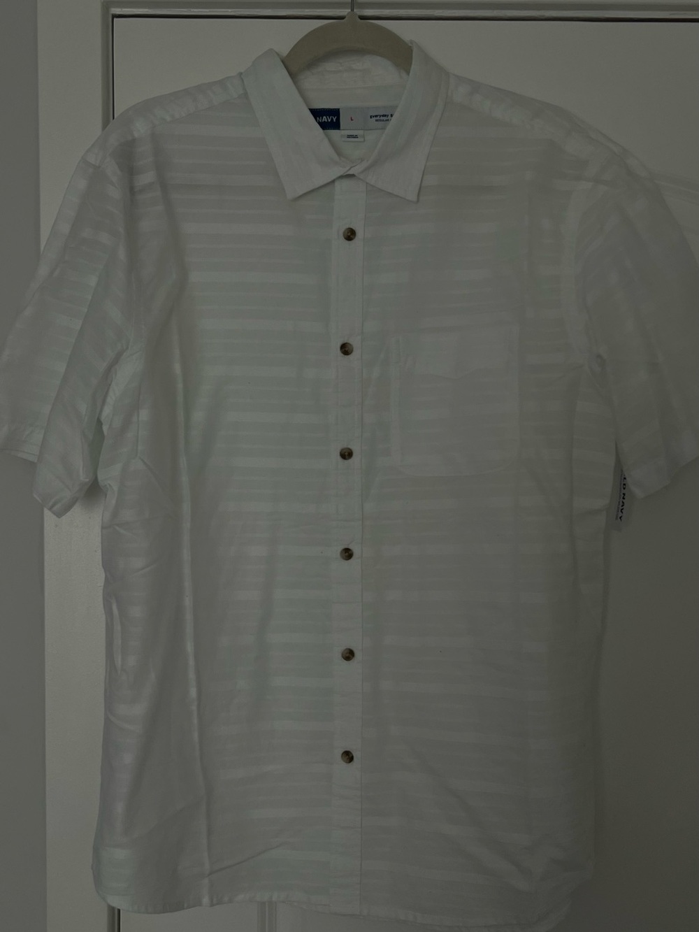 Old Navy Men’s White Short-Sleeve Button-Down Shirt with Subtle Stripe